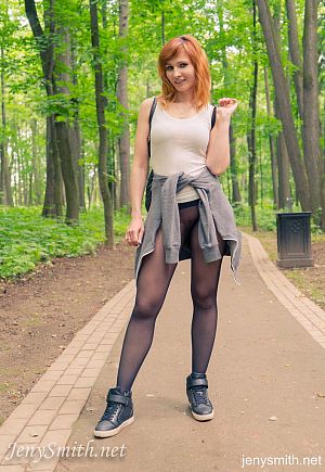 pics 1 of Teenager in Seamless Pantyhose