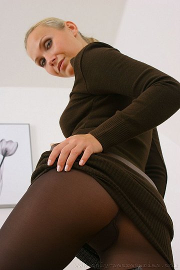 pics 2 of Michelle M Brown Tights