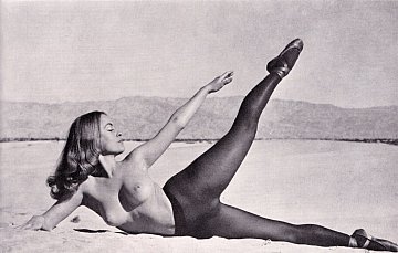 pics 4 of Bw Photos With Ladies in Pantyhose From