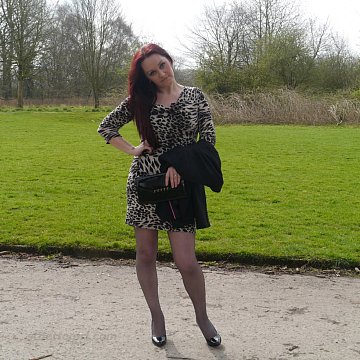 pics 12 of Redhead Girl Wearing Leopard Dress Grey