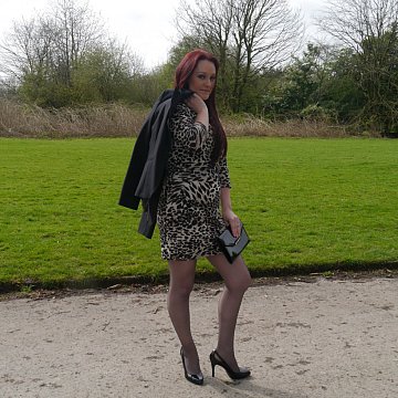 pics 3 of Redhead Girl Wearing Leopard Dress Grey