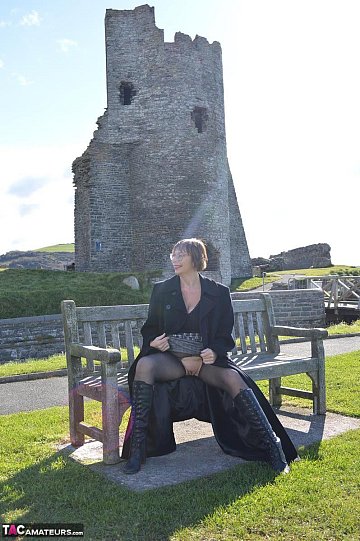 pics 7 of Barbie Slut in Pantyhose Outdoors